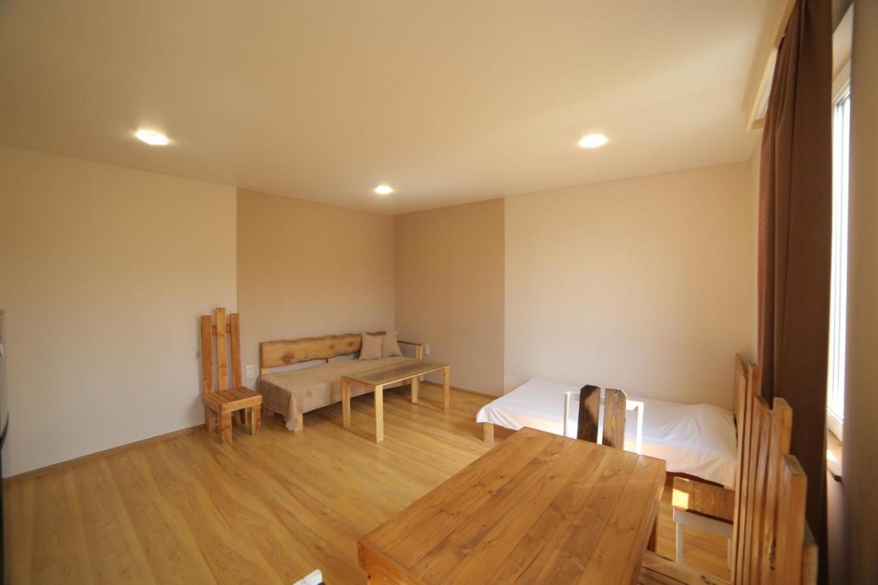 "Stairs"Guest House Erivan Exterior foto