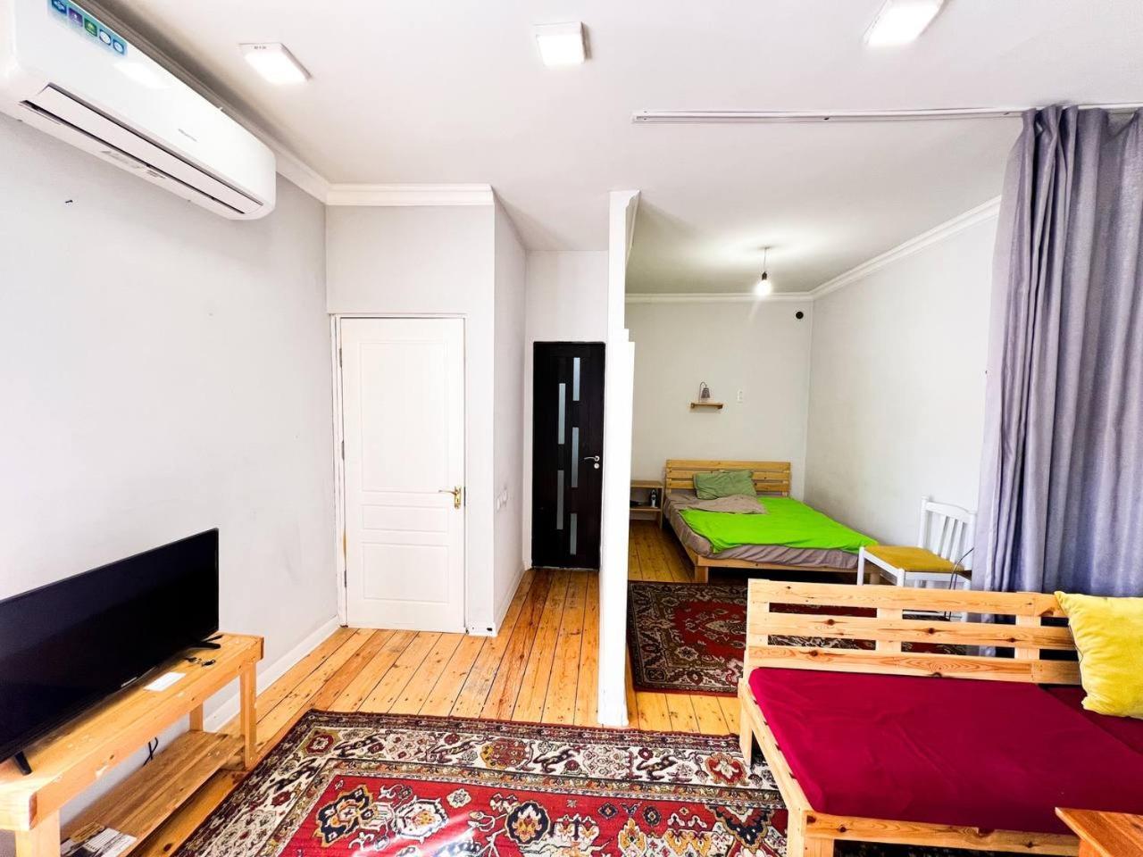 "Stairs"Guest House Erivan Exterior foto